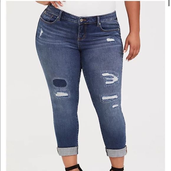 TORRID BOYFRIEND JEAN VINTAGE STRETCH MEDIUM WASH - Picture 2 of 12